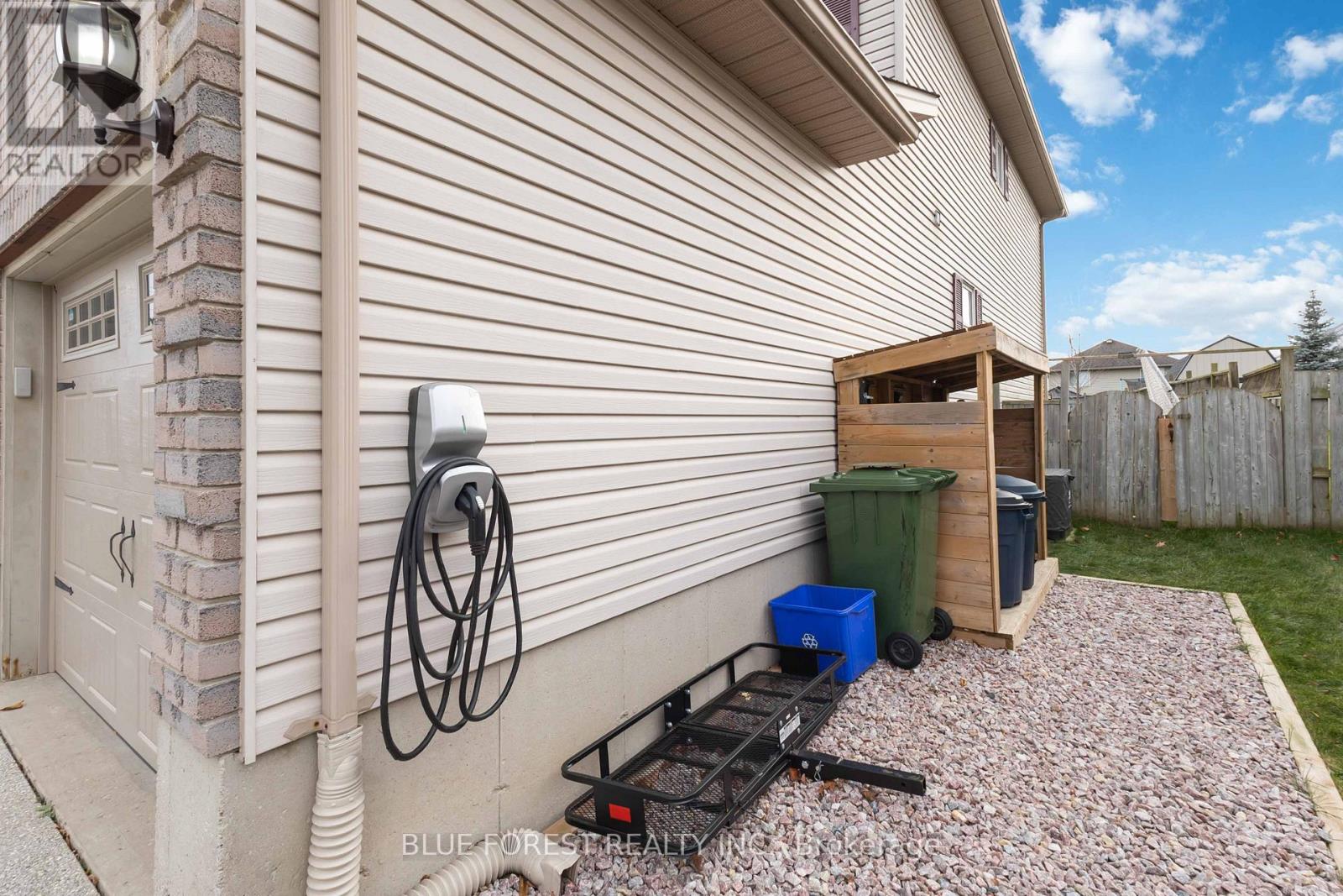 4 Donker Drive, St. Thomas, Ontario  N5P 4J3 - Photo 49 - X12596712