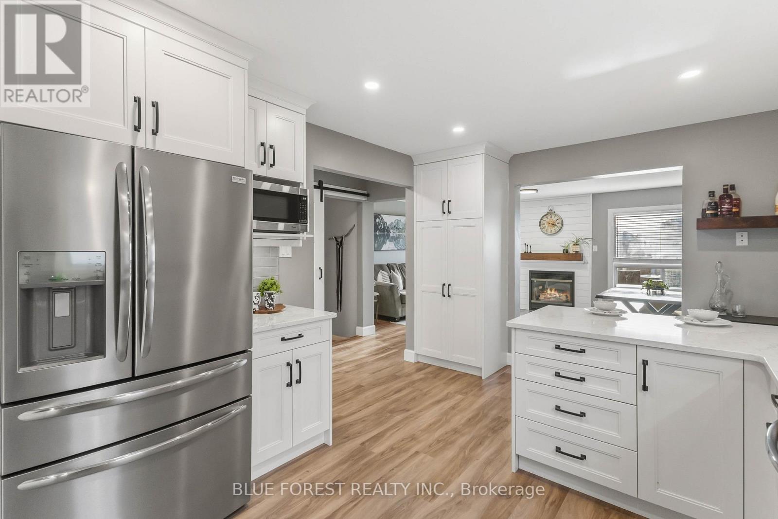 4 Donker Drive, St. Thomas, Ontario  N5P 4J3 - Photo 5 - X12596712