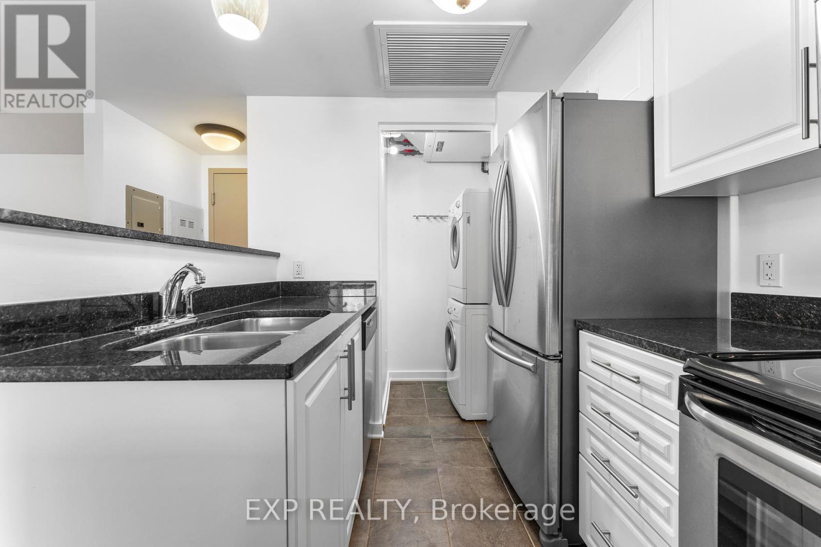 403 - 456 King Edward Avenue, Ottawa, Ontario  K1N 0B4 - Photo 13 - X12596716