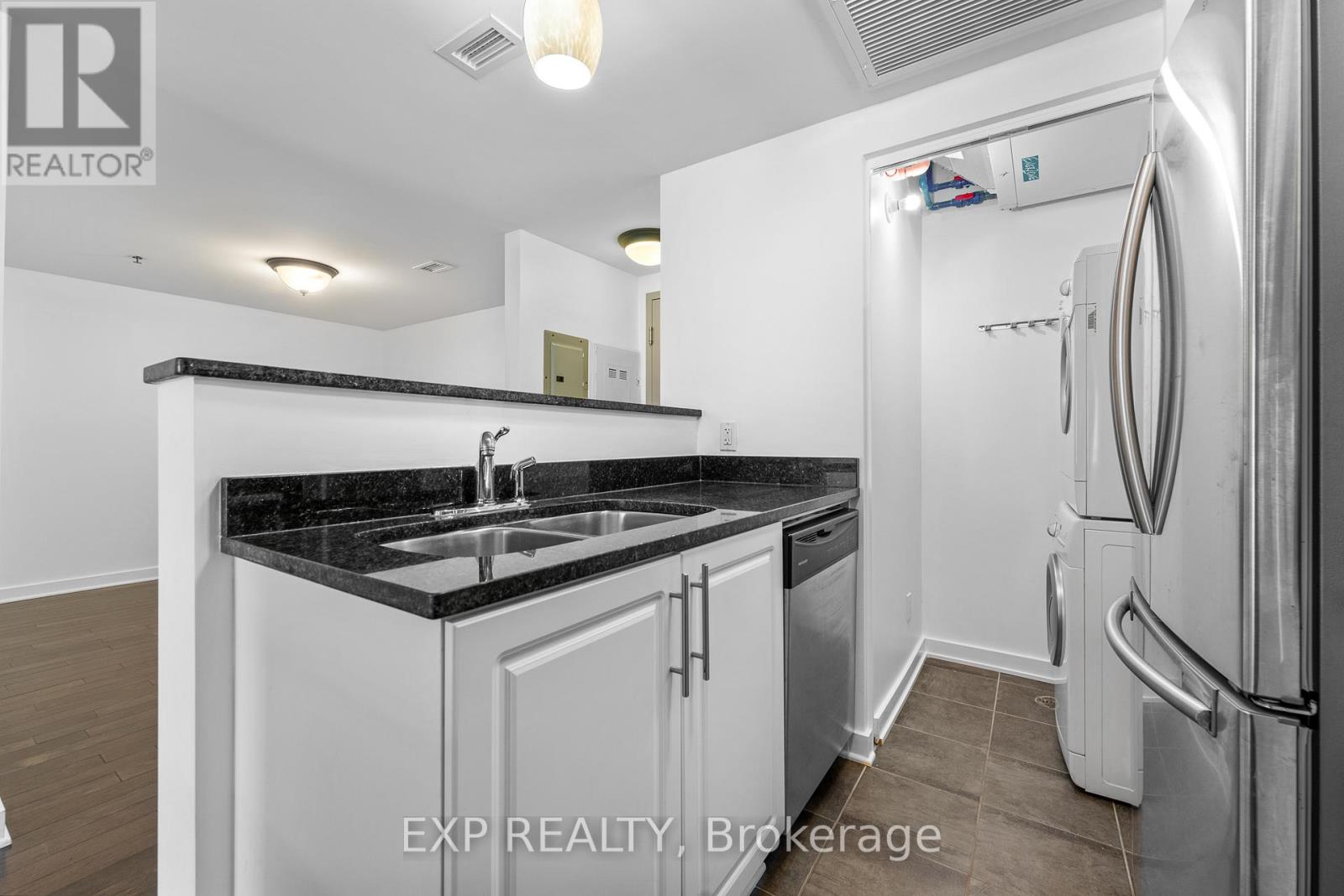 403 - 456 King Edward Avenue, Ottawa, Ontario  K1N 0B4 - Photo 14 - X12596716