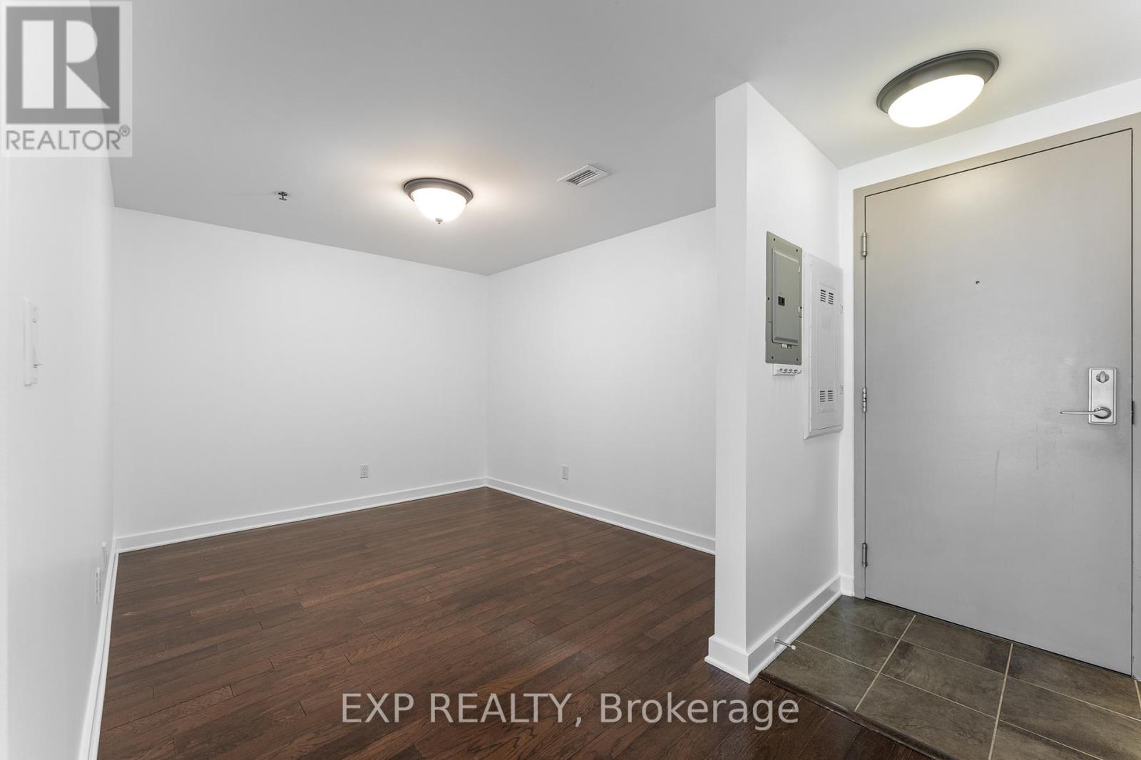 403 - 456 King Edward Avenue, Ottawa, Ontario  K1N 0B4 - Photo 6 - X12596716