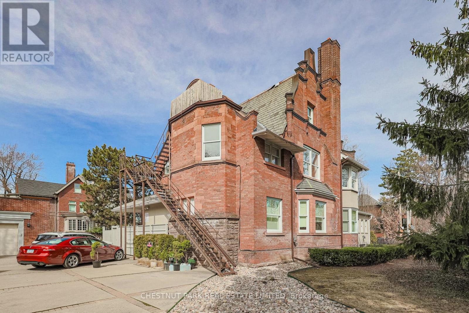 4 - 74 South Drive, Toronto, Ontario  M4W 1R5 - Photo 25 - C12519500