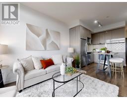 621 - 52 FOREST MANOR ROAD