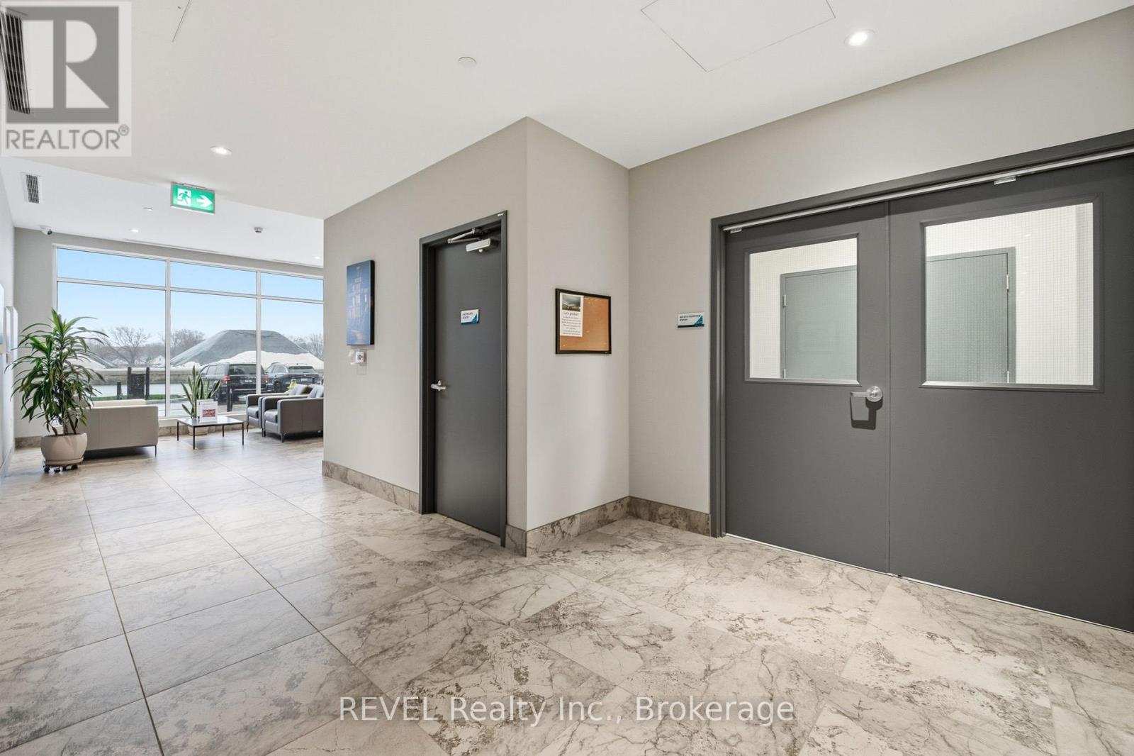 203 - 118 West Street, Port Colborne, Ontario  L3K 0B9 - Photo 19 - X12596662