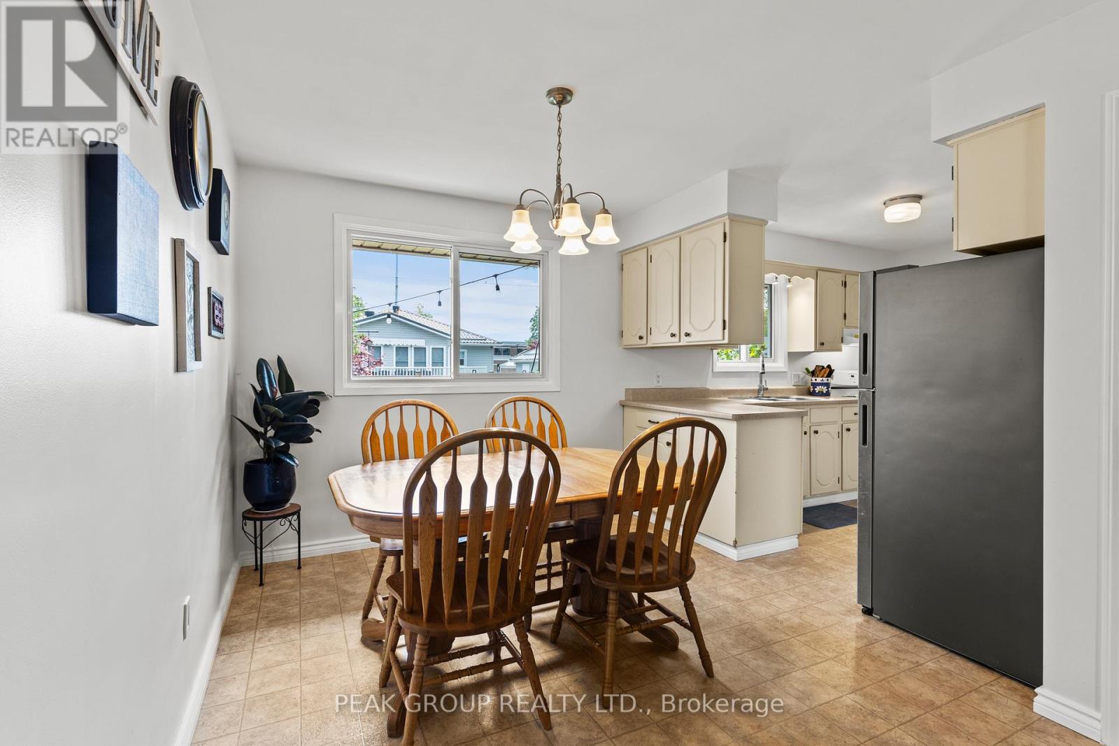 47 David Street, Welland, Ontario  L3B 2B4 - Photo 14 - X12596732