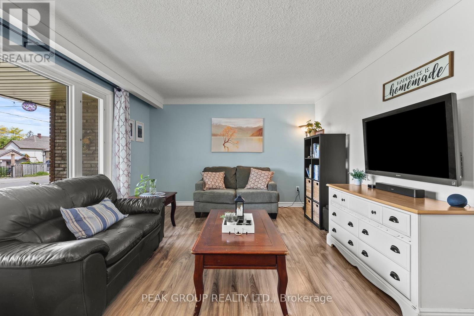 47 David Street, Welland, Ontario  L3B 2B4 - Photo 7 - X12596732