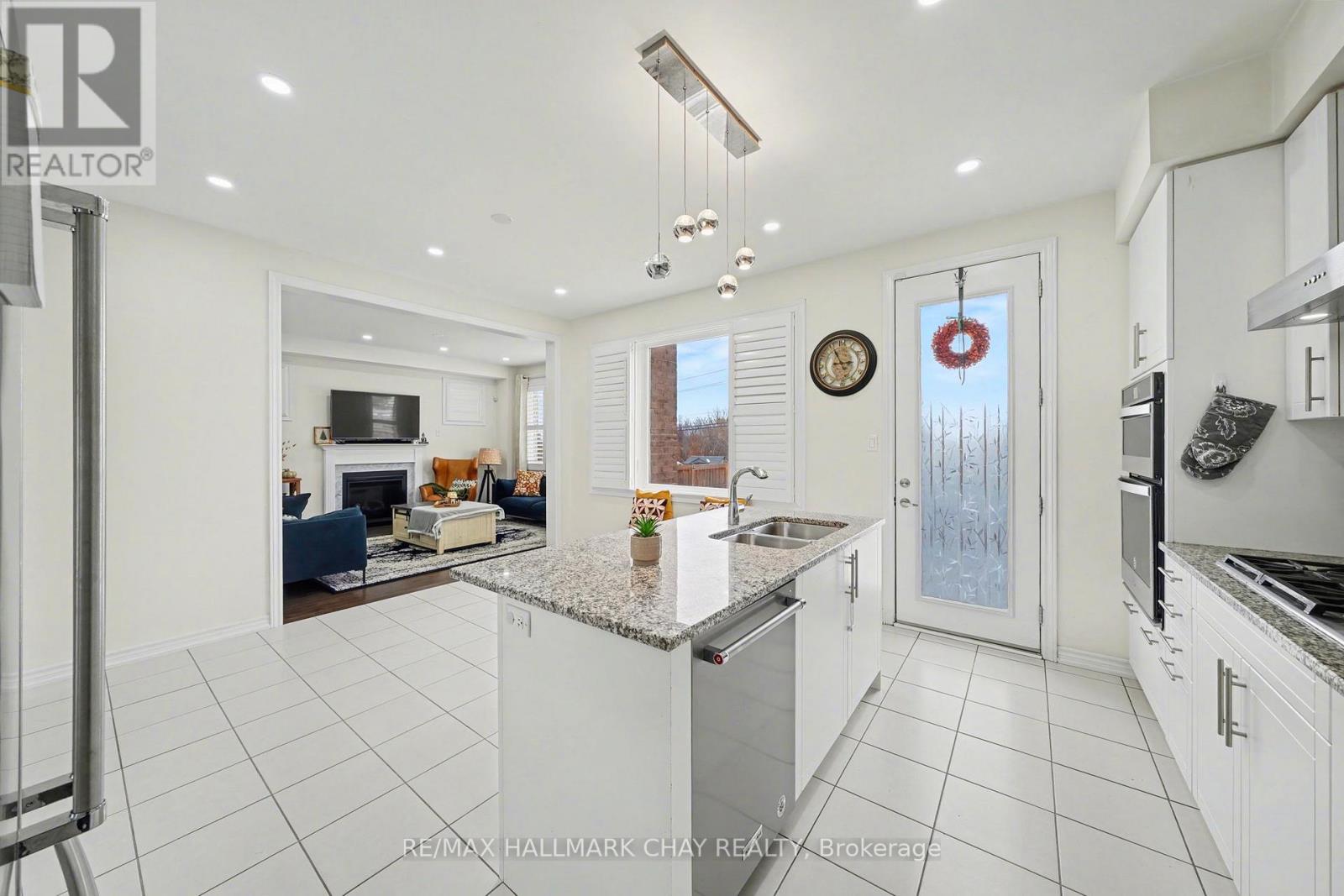 54 Gould Crescent, New Tecumseth, Ontario  L0G 1A0 - Photo 16 - N12593298