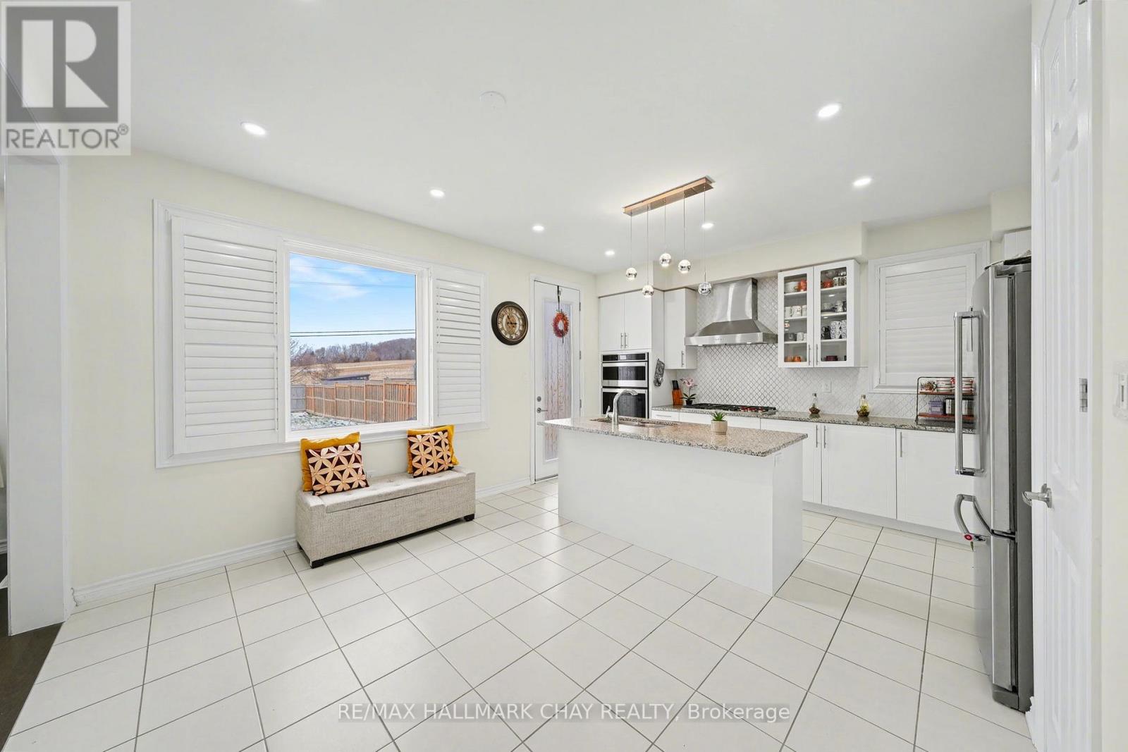 54 Gould Crescent, New Tecumseth, Ontario  L0G 1A0 - Photo 19 - N12593298