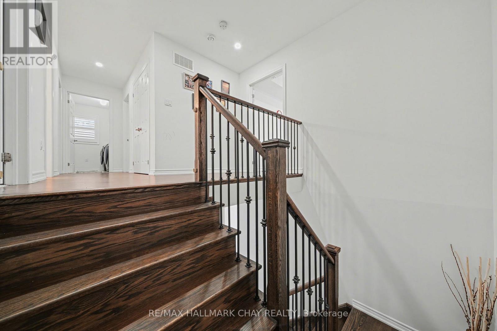 54 Gould Crescent, New Tecumseth, Ontario  L0G 1A0 - Photo 22 - N12593298