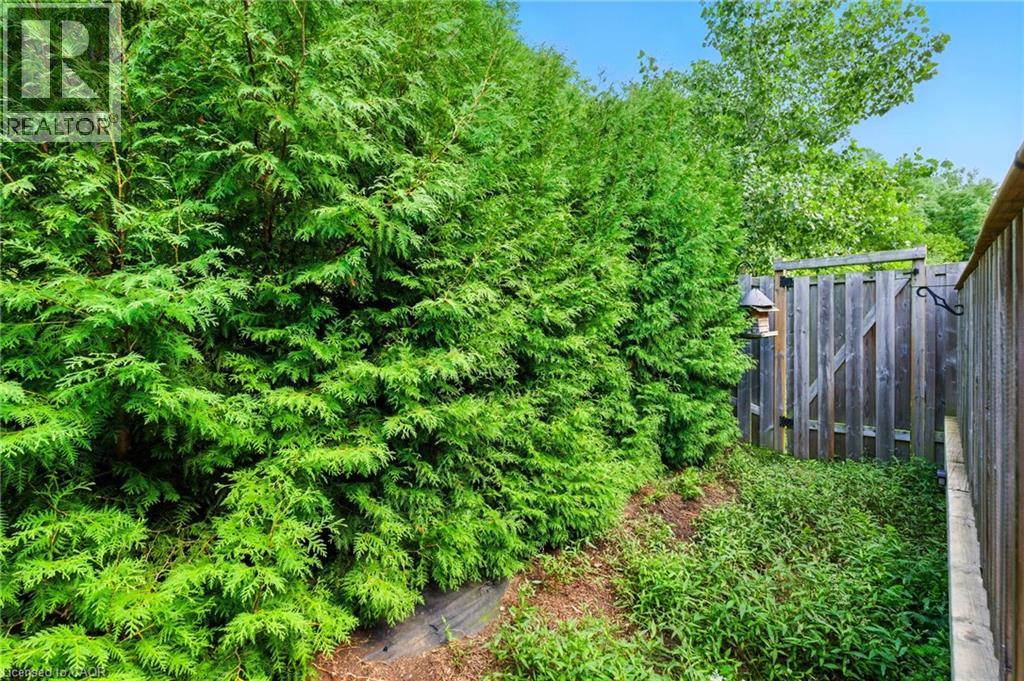 21 Diana Avenue Unit# 61, Brantford, Ontario  N3T 0G7 - Photo 47 - 40791627