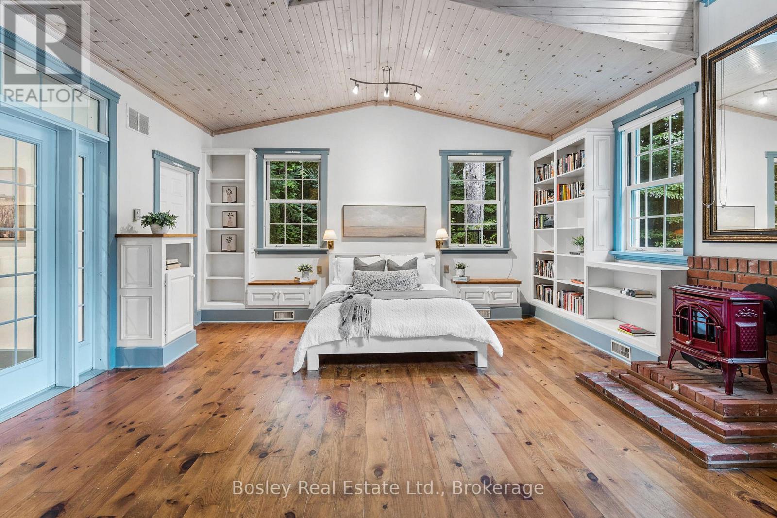 355276 The Blue Mountains Euphrasia Townline, Blue Mountains, Ontario  N0H 1J0 - Photo 25 - X12596696