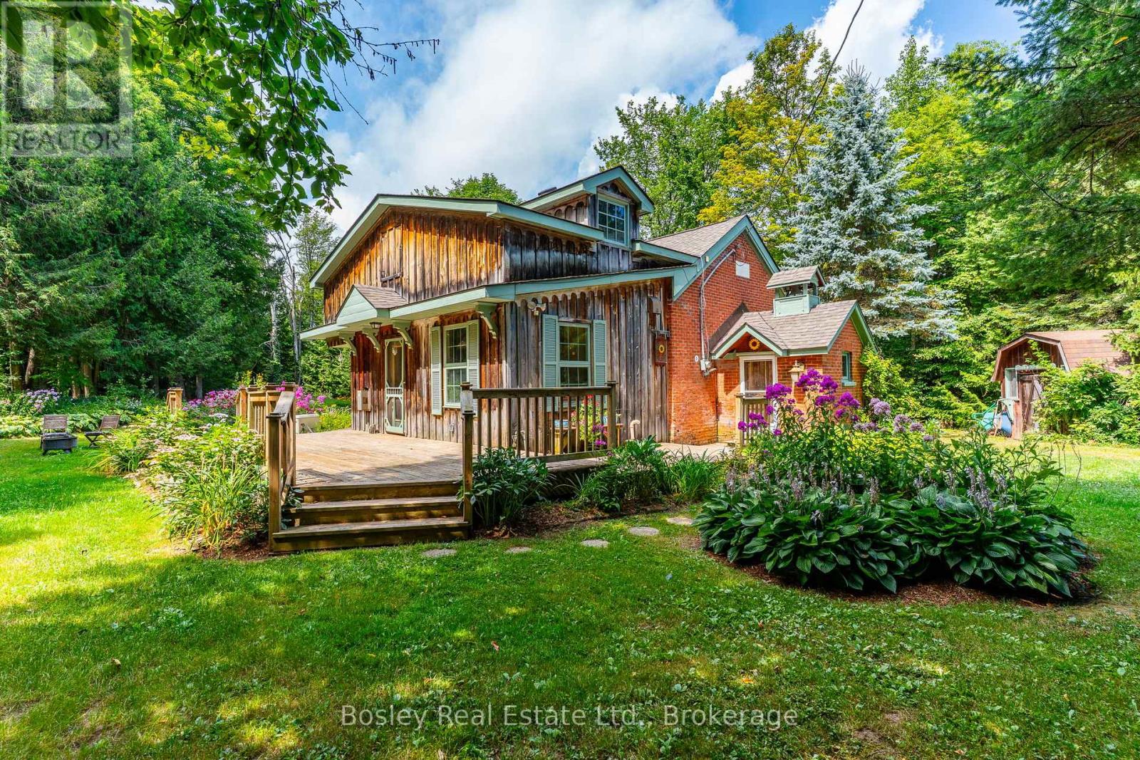 355276 The Blue Mountains Euphrasia Townline, Blue Mountains, Ontario  N0H 1J0 - Photo 6 - X12596696