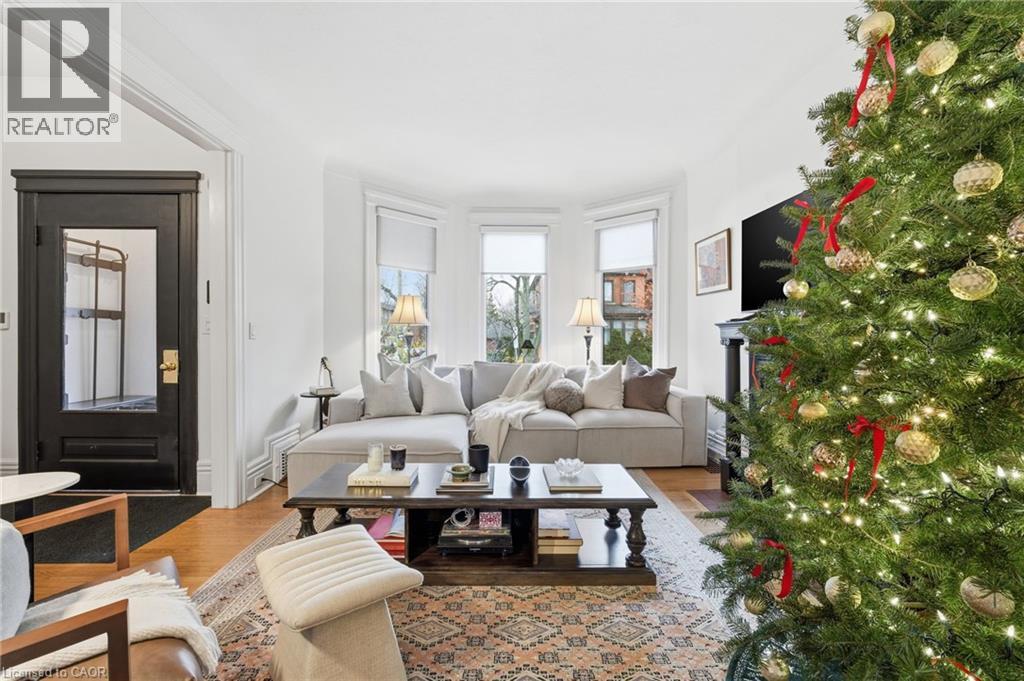 141 Markland Street, Hamilton, Ontario  L8P 2K3 - Photo 8 - 40787824