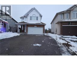 10 DOLL Court 333 - Laurentian Hills/Country Hills W
