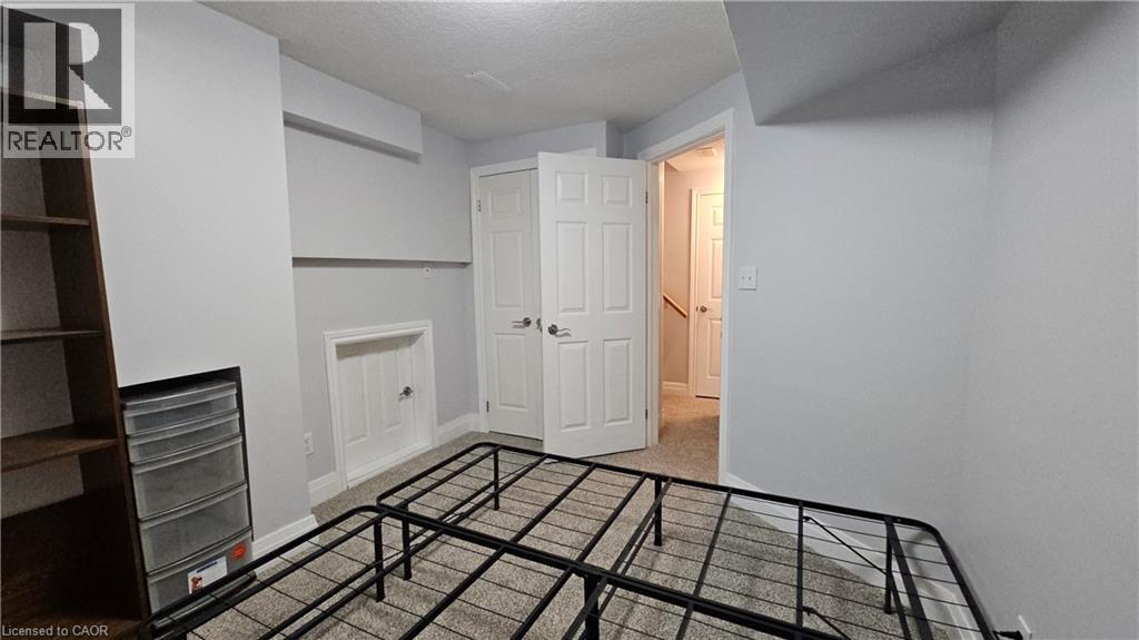 10 Doll Court, Kitchener, Ontario  N2E 4H1 - Photo 20 - 40792006