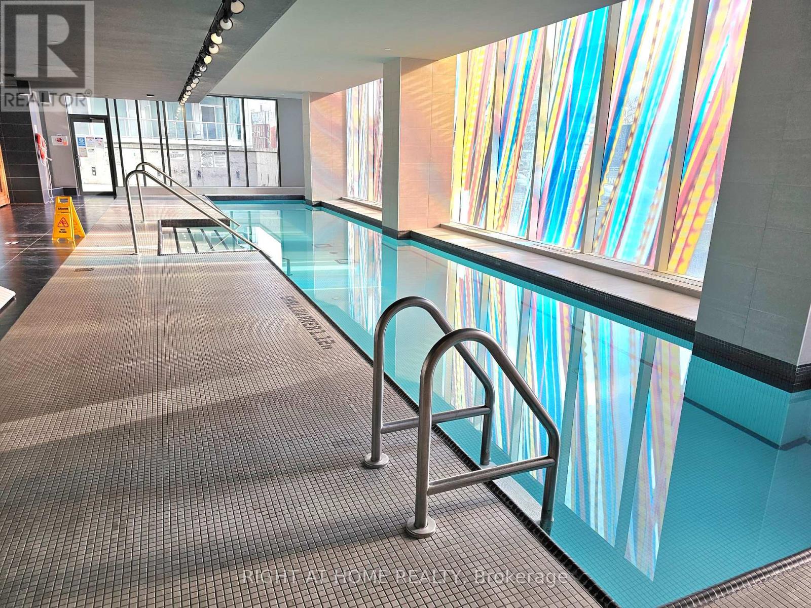 303 - 80 Queens Wharf Road, Toronto, Ontario  M5V 0J3 - Photo 26 - C12596666