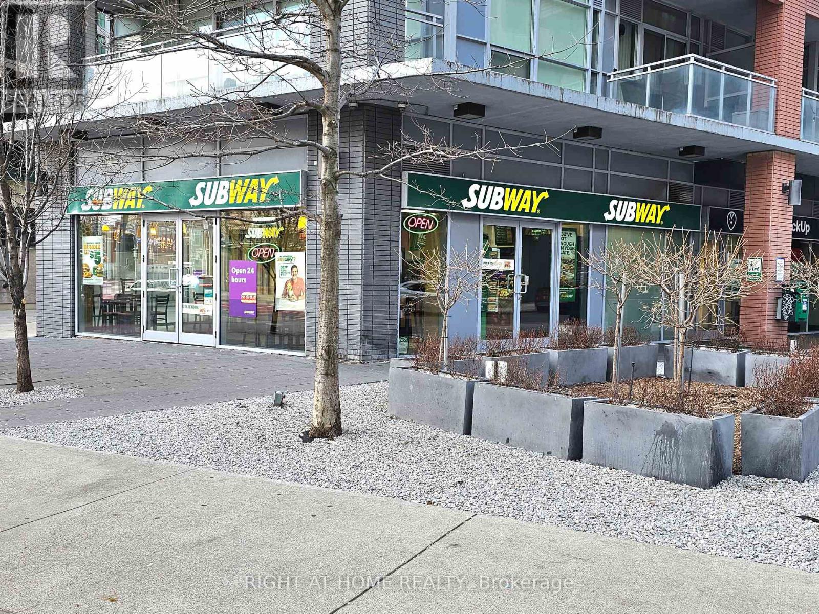 303 - 80 Queens Wharf Road, Toronto, Ontario  M5V 0J3 - Photo 42 - C12596666