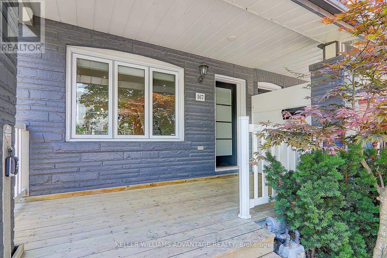 167 Queensdale Avenue, Toronto, Ontario  M4J 1Y5 - Photo 2 - E12596698