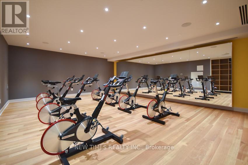 2011 - 30 Roehampton Avenue, Toronto, Ontario  M4P 1R2 - Photo 11 - C12596408