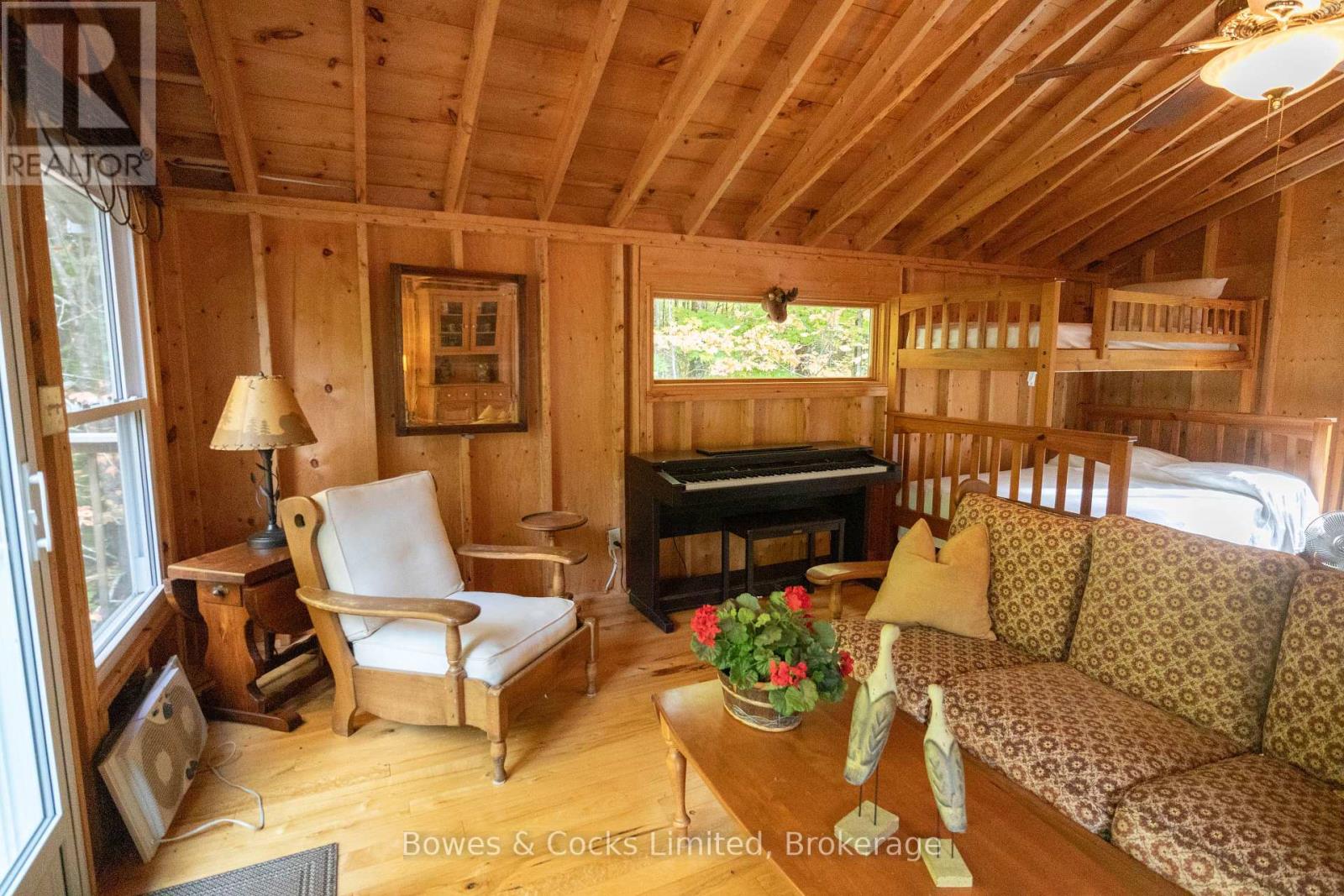 408 Couchs Road, North Kawartha, Ontario  K0L 1A0 - Photo 23 - X12442787