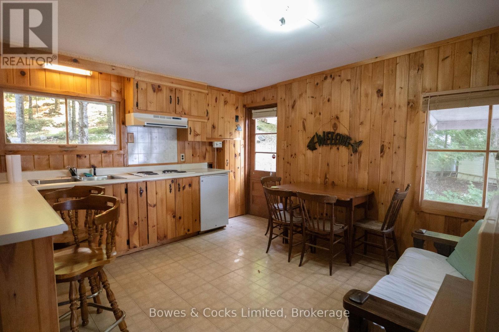 408 Couchs Road, North Kawartha, Ontario  K0L 1A0 - Photo 29 - X12442787