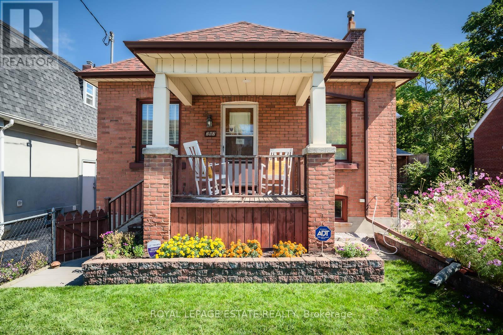 297 CEDARVALE AVENUE, Toronto, Ontario
