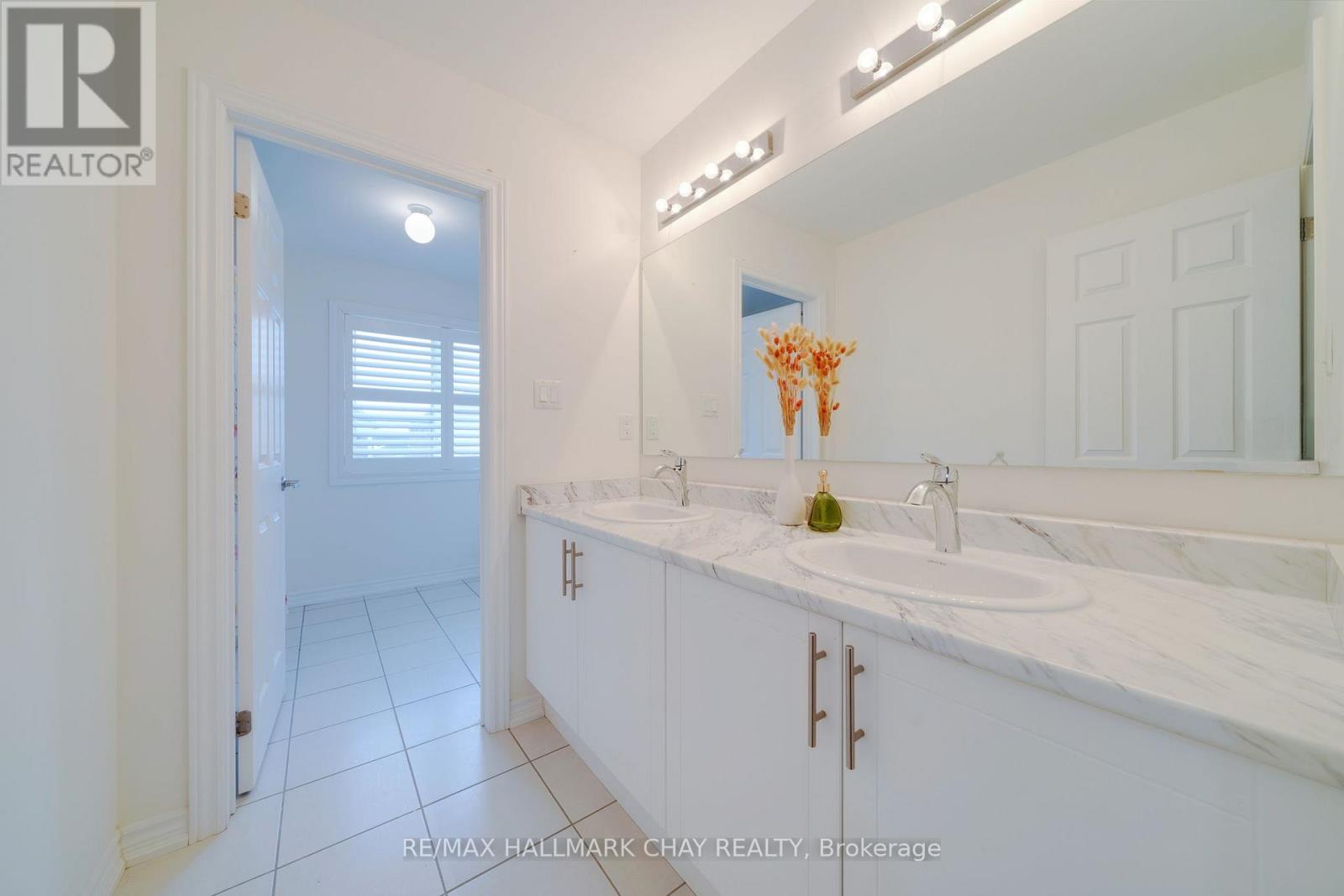 54 Gould Crescent, New Tecumseth, Ontario  L0G 1A0 - Photo 34 - N12593298