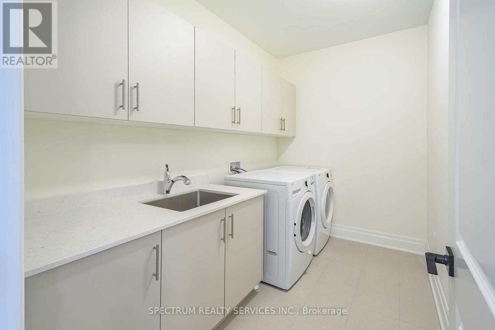 203 Grand Trunk Avenue, Vaughan, Ontario  L6A 5E5 - Photo 30 - N12596658