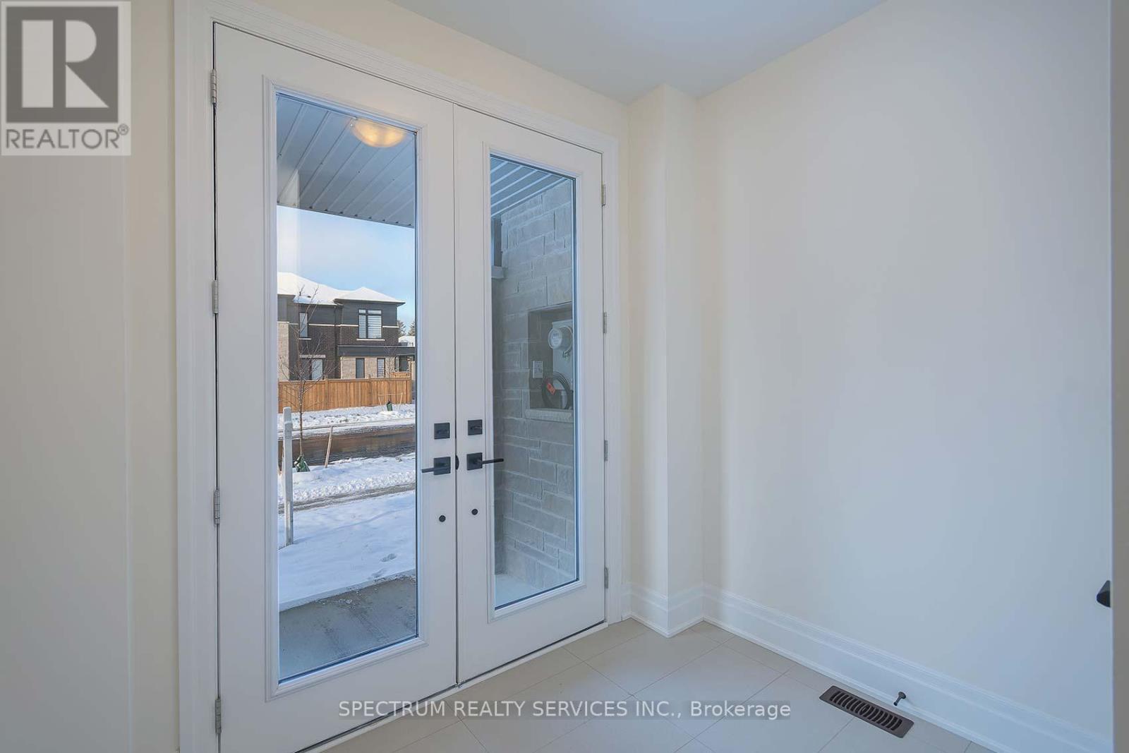 203 Grand Trunk Avenue, Vaughan, Ontario  L6A 5E5 - Photo 6 - N12596658