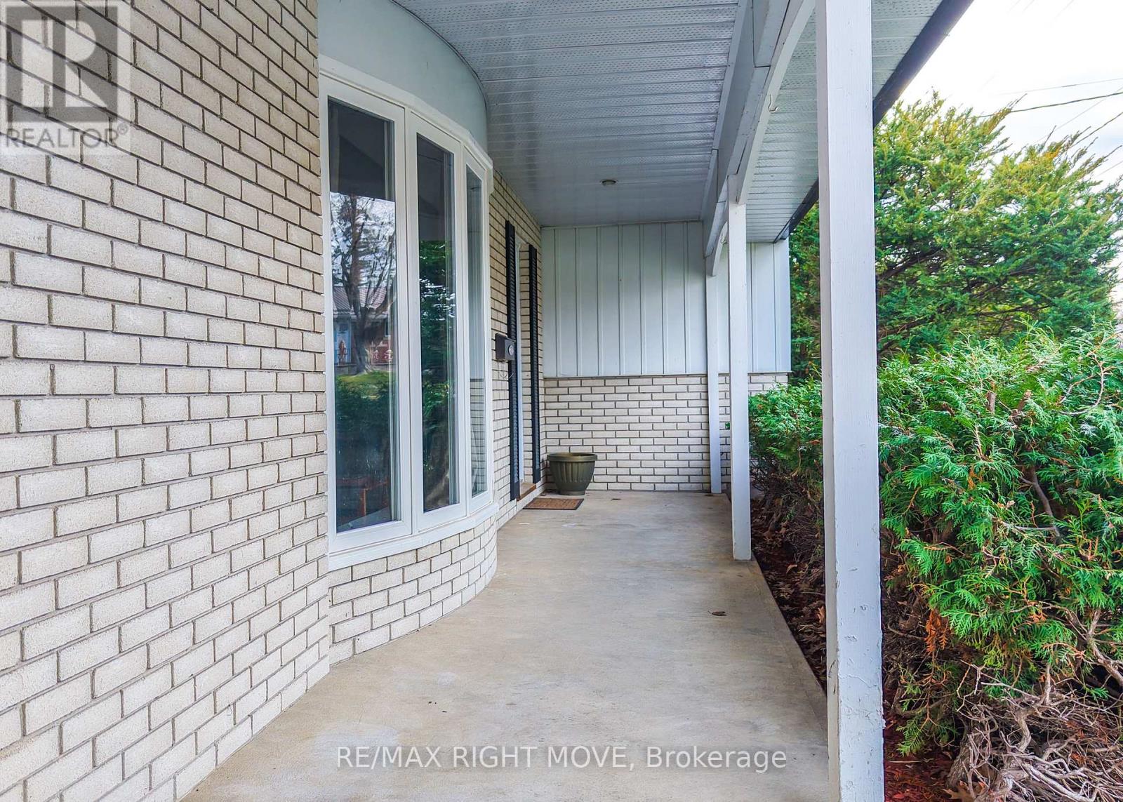 437 Highland Avenue, Orillia, Ontario  L3V 4E8 - Photo 12 - S12596682