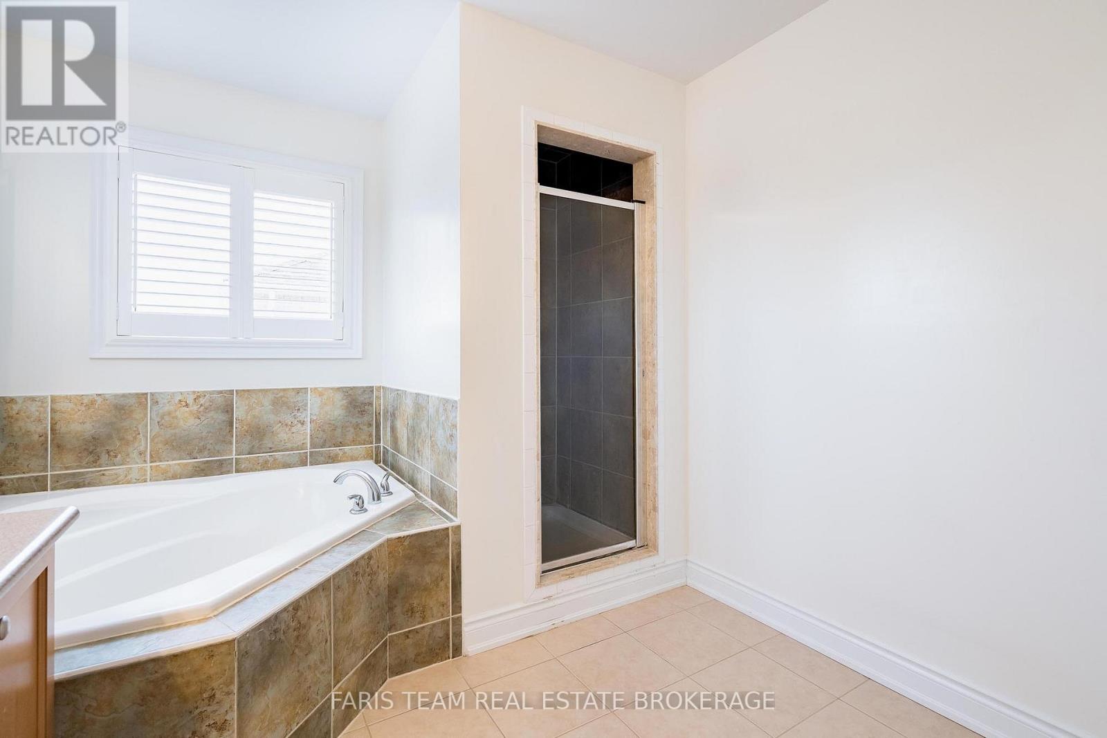 146 Sandringham Drive, Barrie, Ontario  L4M 0C9 - Photo 27 - S12596706