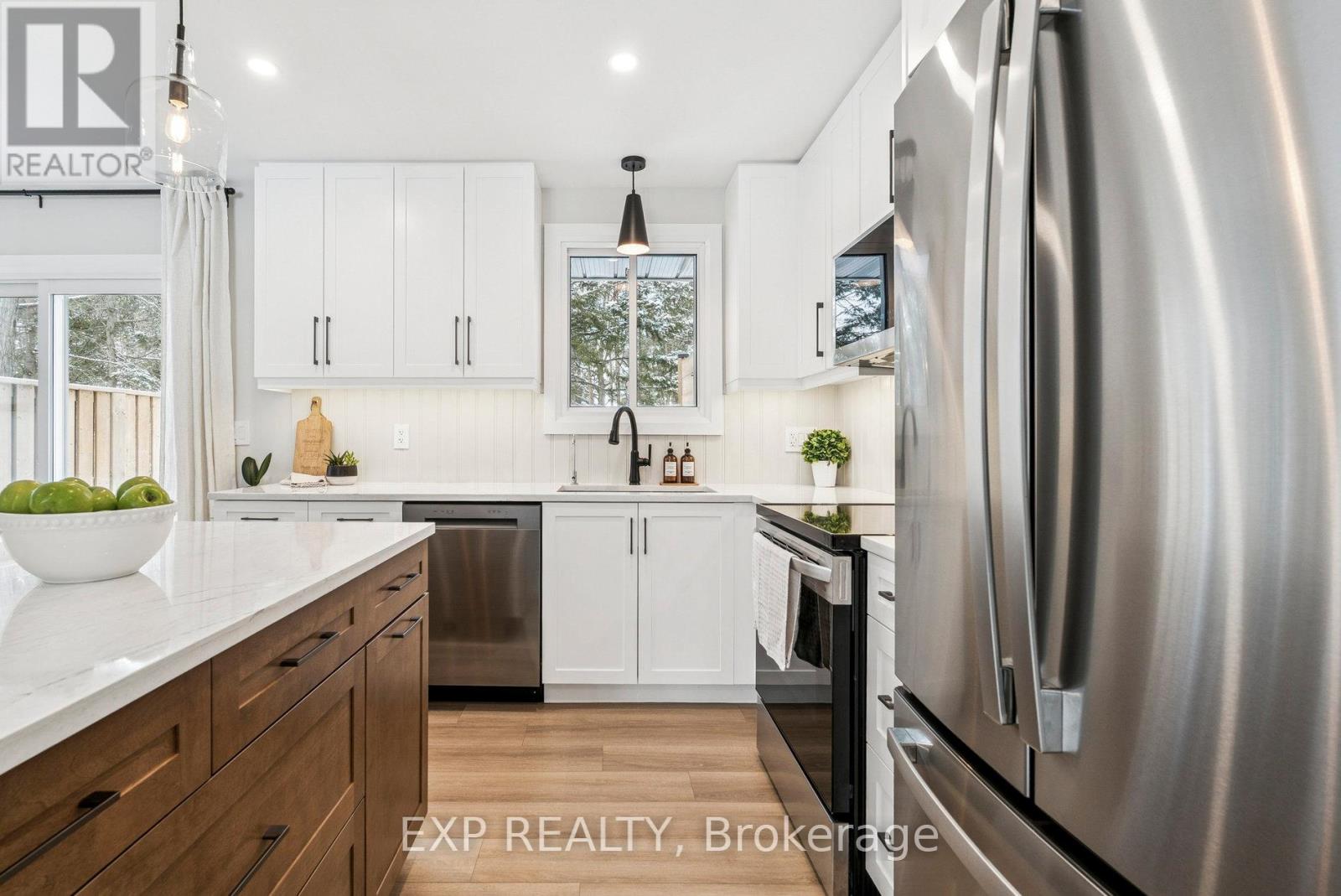 2386 South Orr Lake Road, Springwater, Ontario  L0L 1P0 - Photo 15 - S12596724