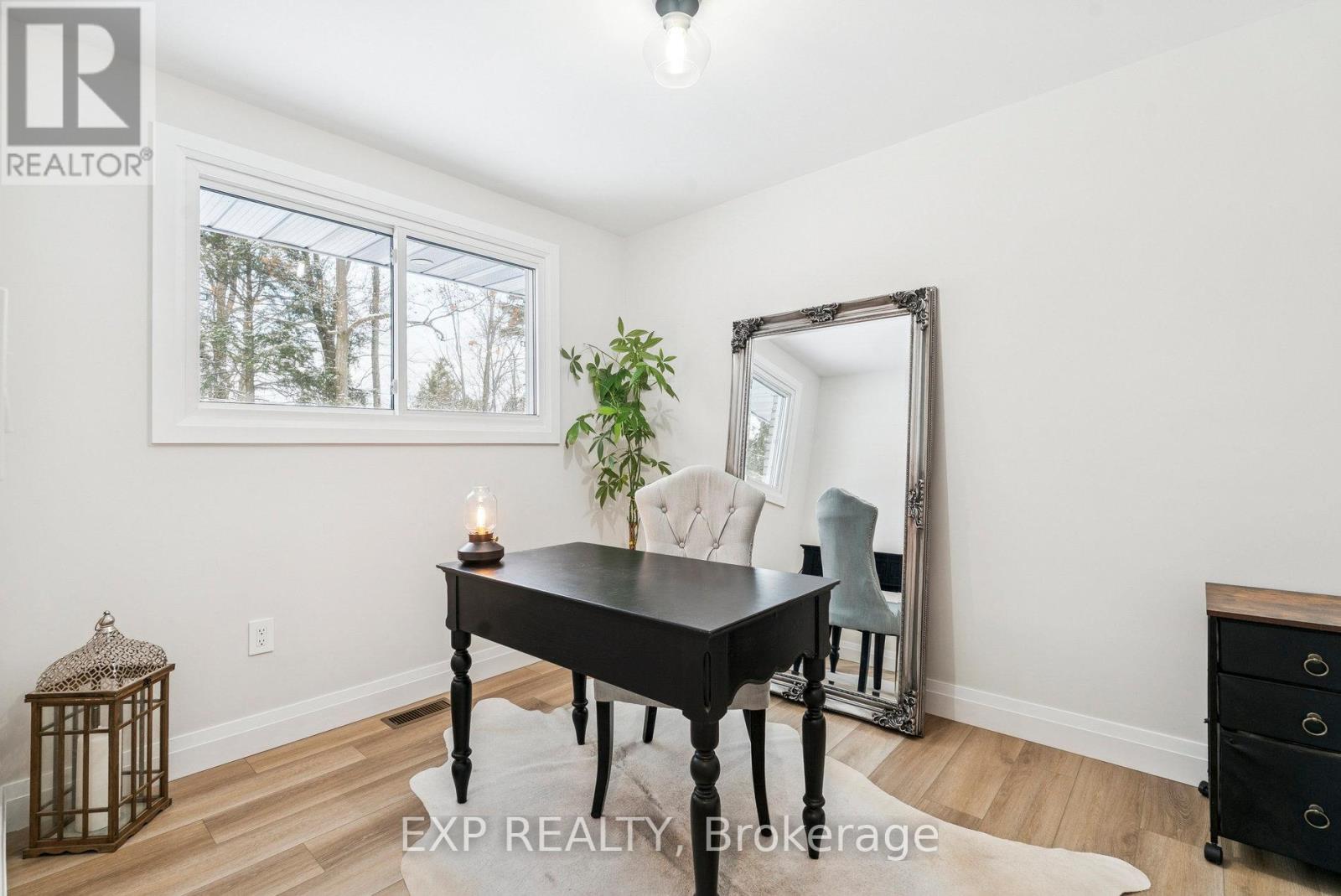 2386 South Orr Lake Road, Springwater, Ontario  L0L 1P0 - Photo 19 - S12596724