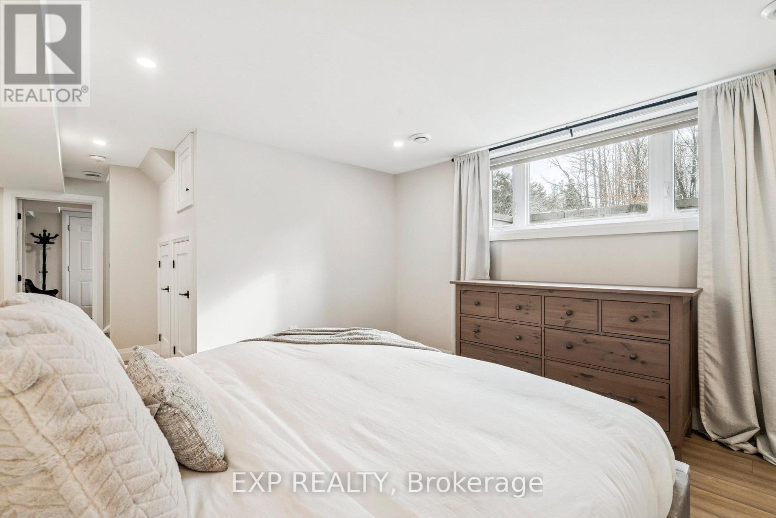 2386 South Orr Lake Road, Springwater, Ontario  L0L 1P0 - Photo 26 - S12596724