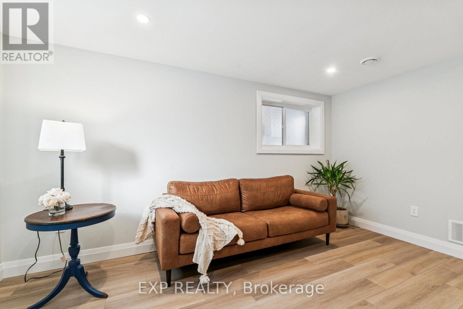 2386 South Orr Lake Road, Springwater, Ontario  L0L 1P0 - Photo 29 - S12596724