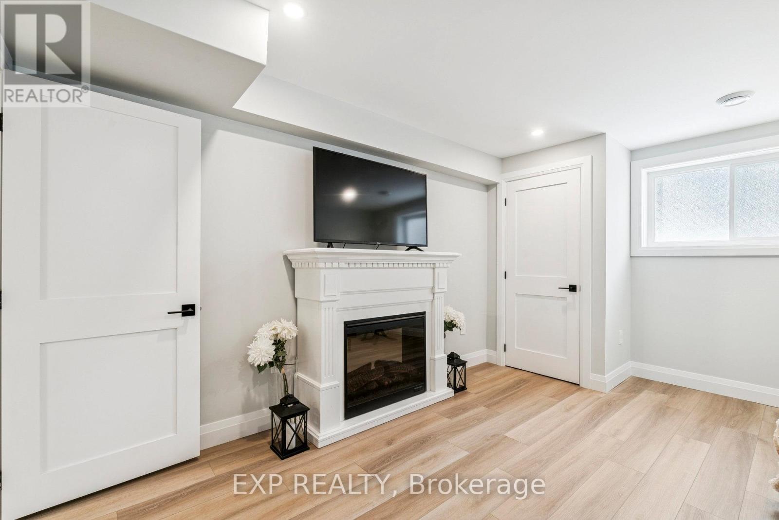 2386 South Orr Lake Road, Springwater, Ontario  L0L 1P0 - Photo 30 - S12596724