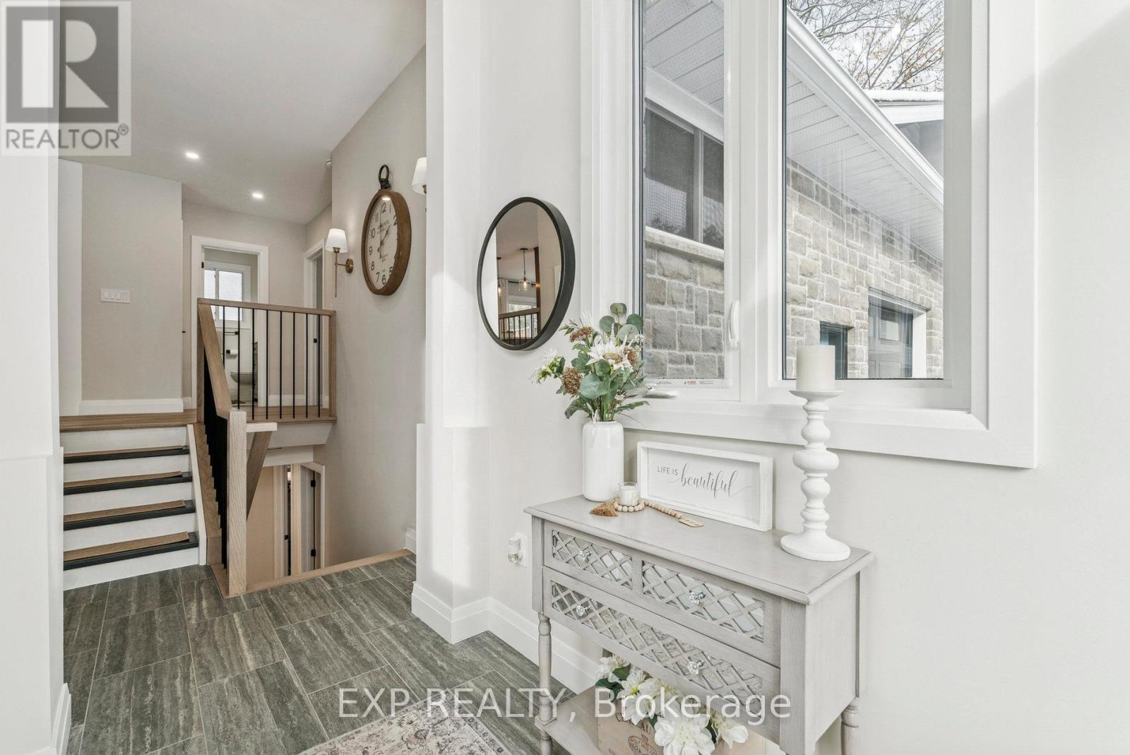 2386 South Orr Lake Road, Springwater, Ontario  L0L 1P0 - Photo 5 - S12596724