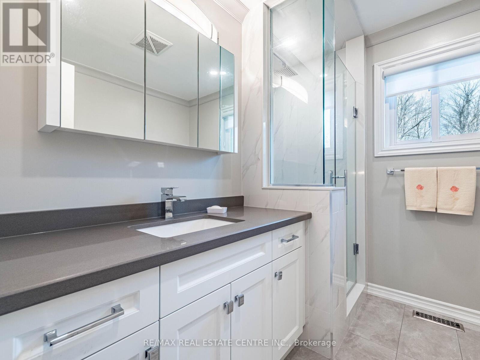 76 Turtlecreek Boulevard, Brampton, Ontario  L6W 3X9 - Photo 30 - W12594850