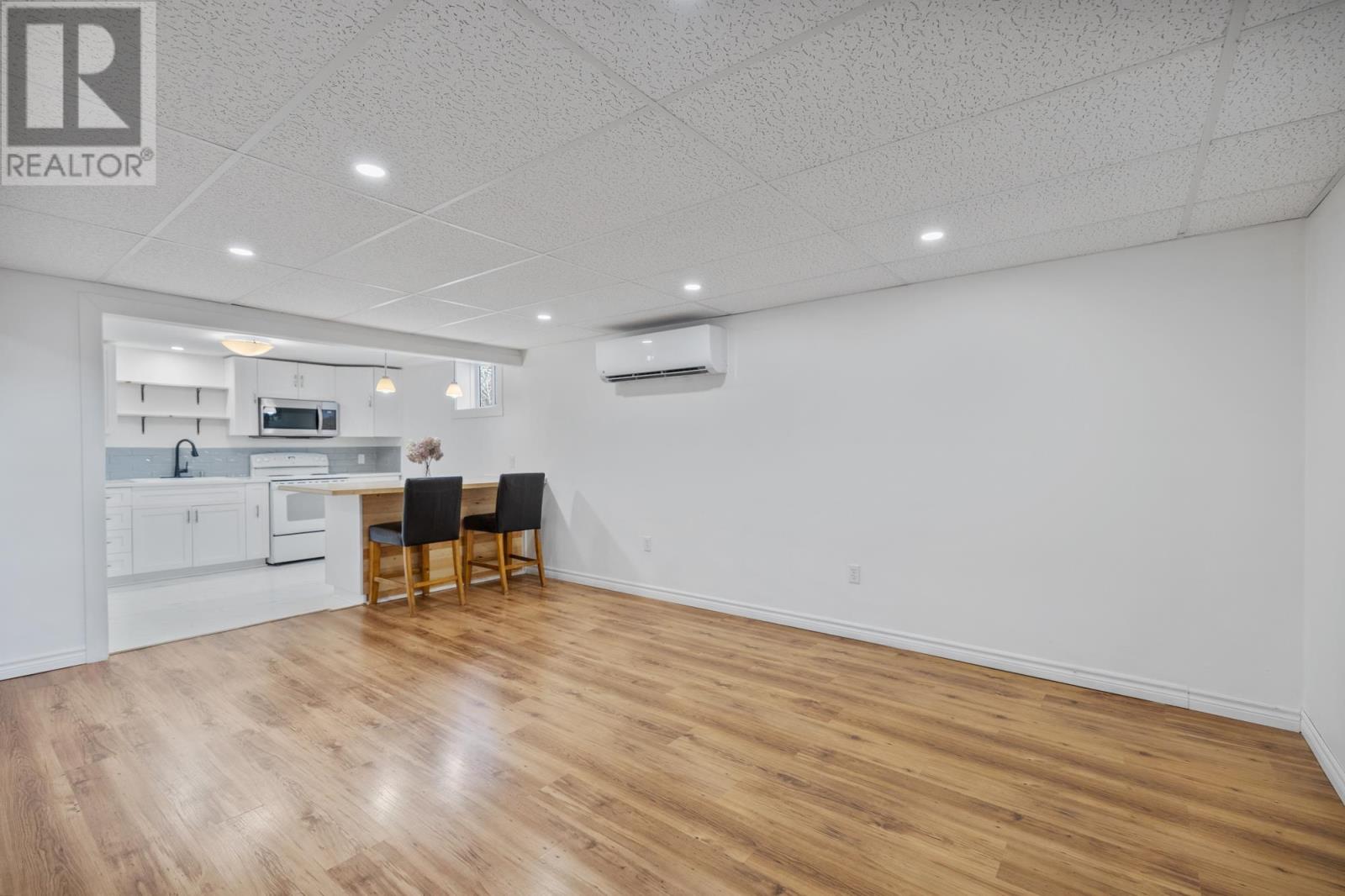 45 Dewar Drive, Stratford, Prince Edward Island  C1B 1K3 - Photo 29 - 202528972