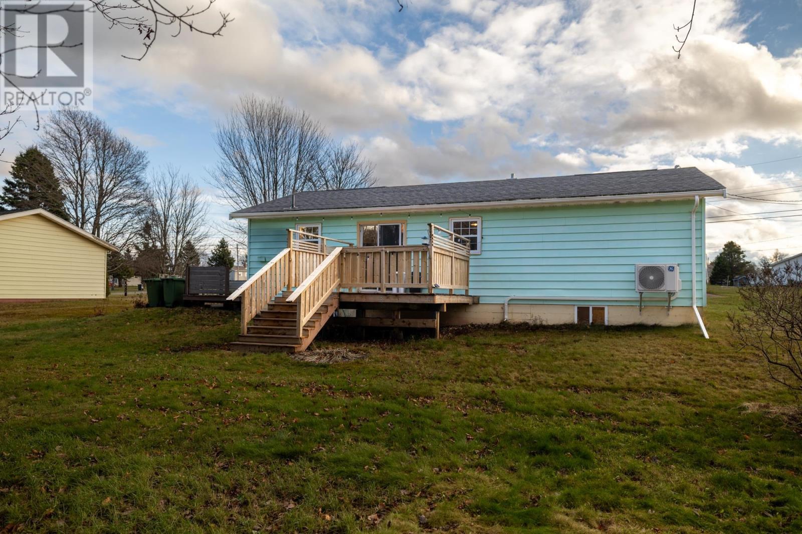 45 Dewar Drive, Stratford, Prince Edward Island  C1B 1K3 - Photo 43 - 202528972