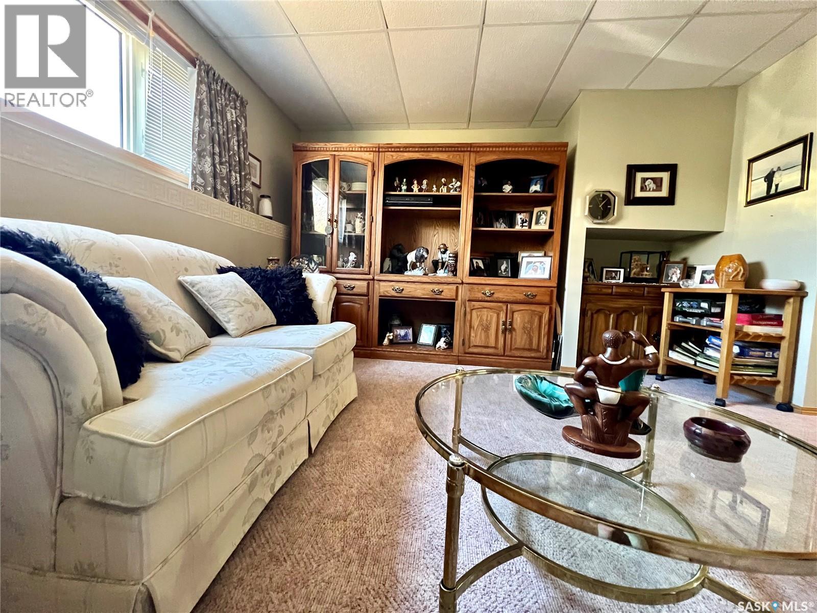 550 6th Avenue Nw, Swift Current, Saskatchewan  S9H 3P6 - Photo 25 - SK024464