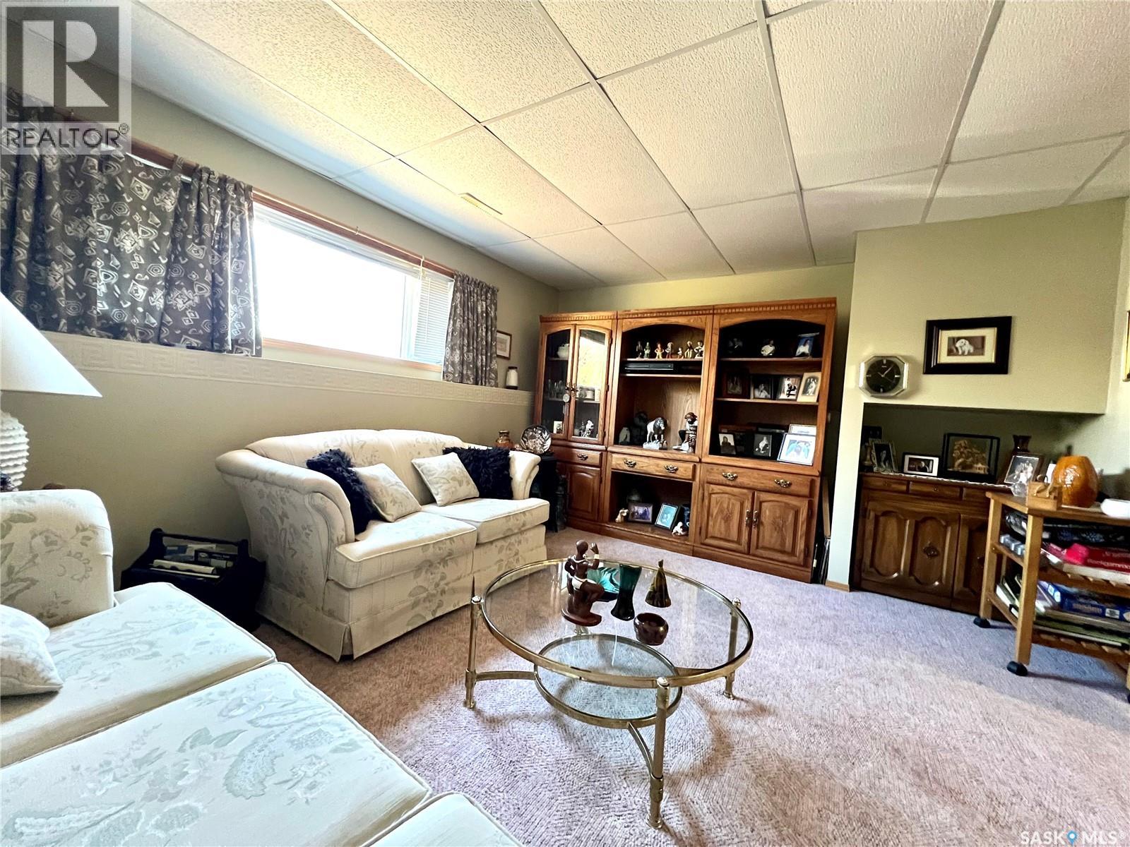 550 6th Avenue Nw, Swift Current, Saskatchewan  S9H 3P6 - Photo 23 - SK024464