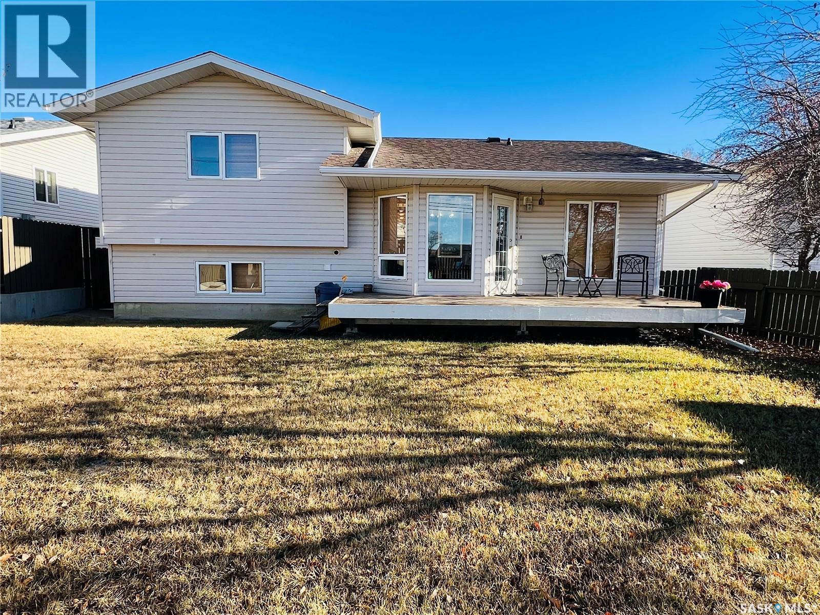 550 6th Avenue Nw, Swift Current, Saskatchewan  S9H 3P6 - Photo 30 - SK024464