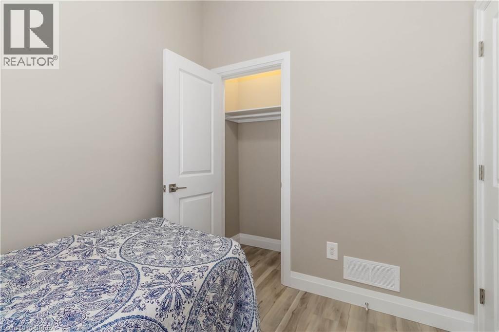 16 Mt. Pleasant Street, Brantford, Ontario  N3T 1S5 - Photo 12 - 40791642