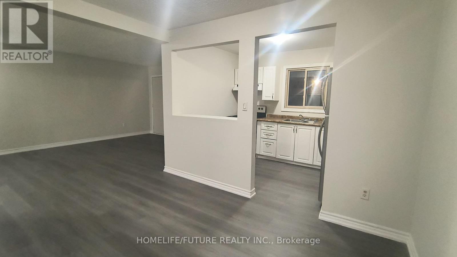 18 - 255 Porter Street, Oshawa (Lakeview), Ontario  L1J 1N3 - Photo 6 - E12583514