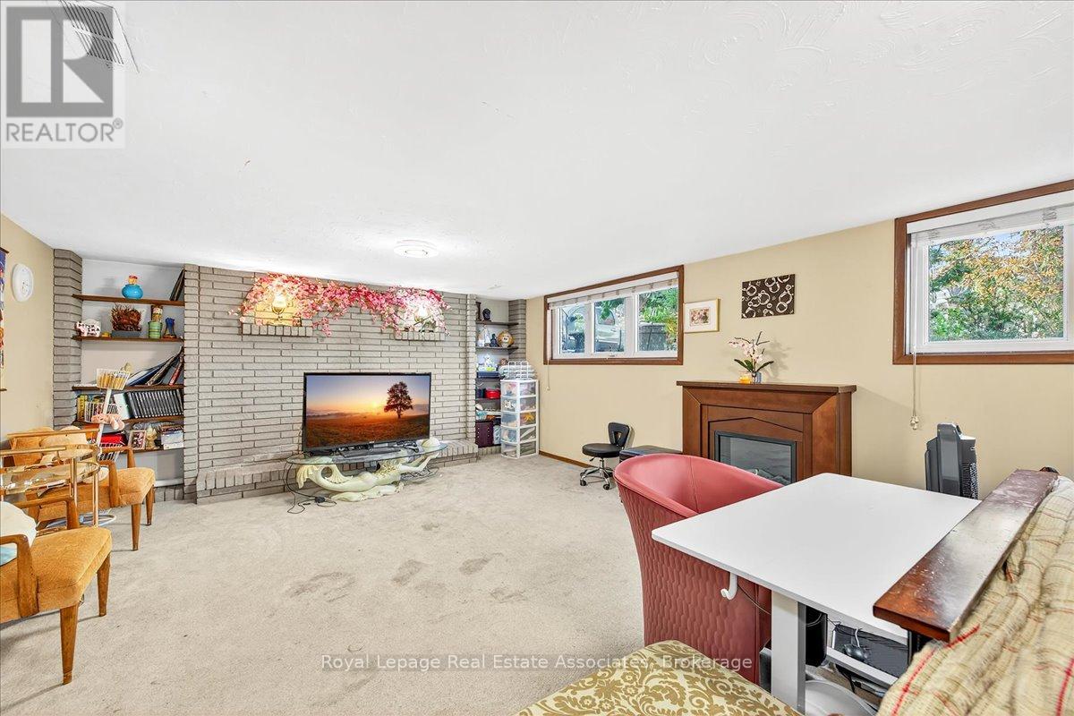 51 Picton Street, Hamilton, Ontario  L8L 1E4 - Photo 25 - X12596664