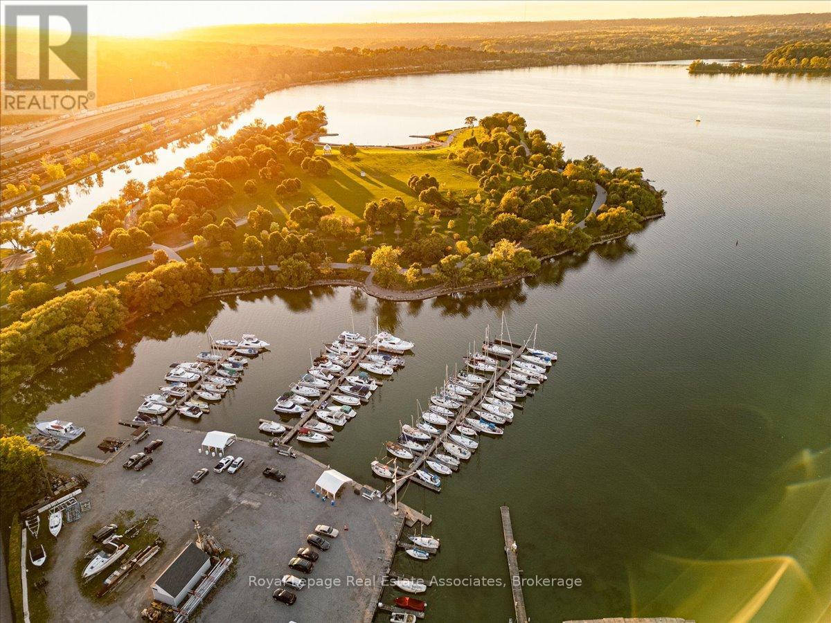 51 Picton Street, Hamilton, Ontario  L8L 1E4 - Photo 39 - X12596664