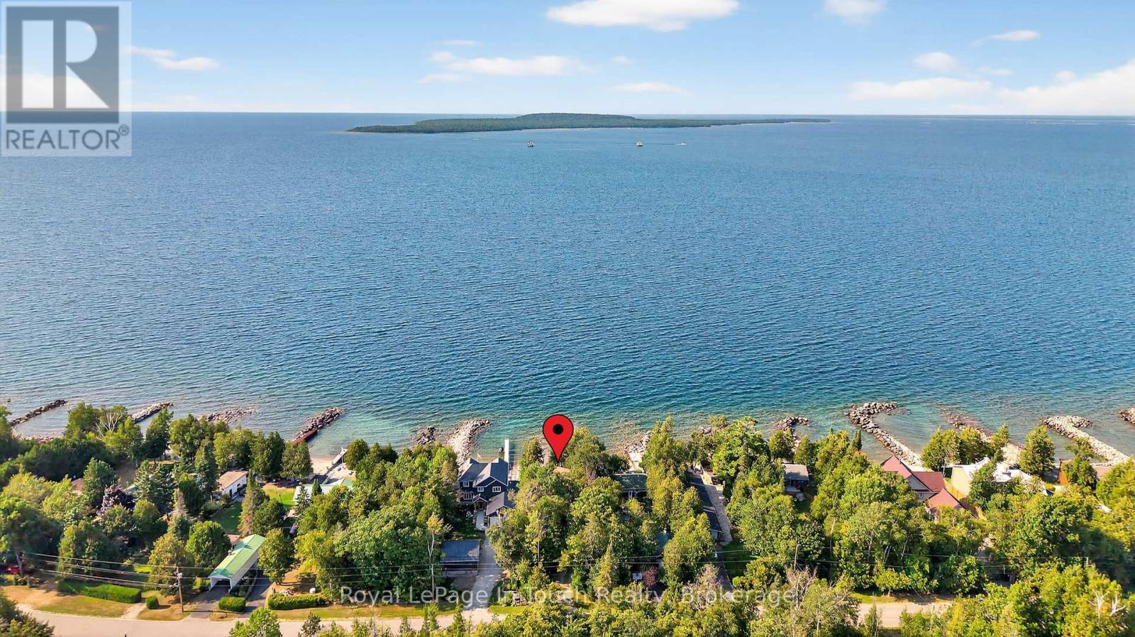 2519 CHAMPLAIN ROAD, Tiny, Ontario