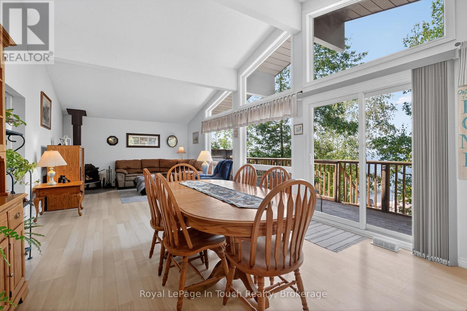 2519 Champlain Road, Tiny, Ontario  L9M 0C3 - Photo 11 - S12596844