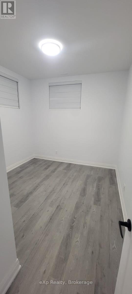 Lower - 180 Commercial Street, Welland, Ontario L3B 5Z6 - Photo 13 - X12596758